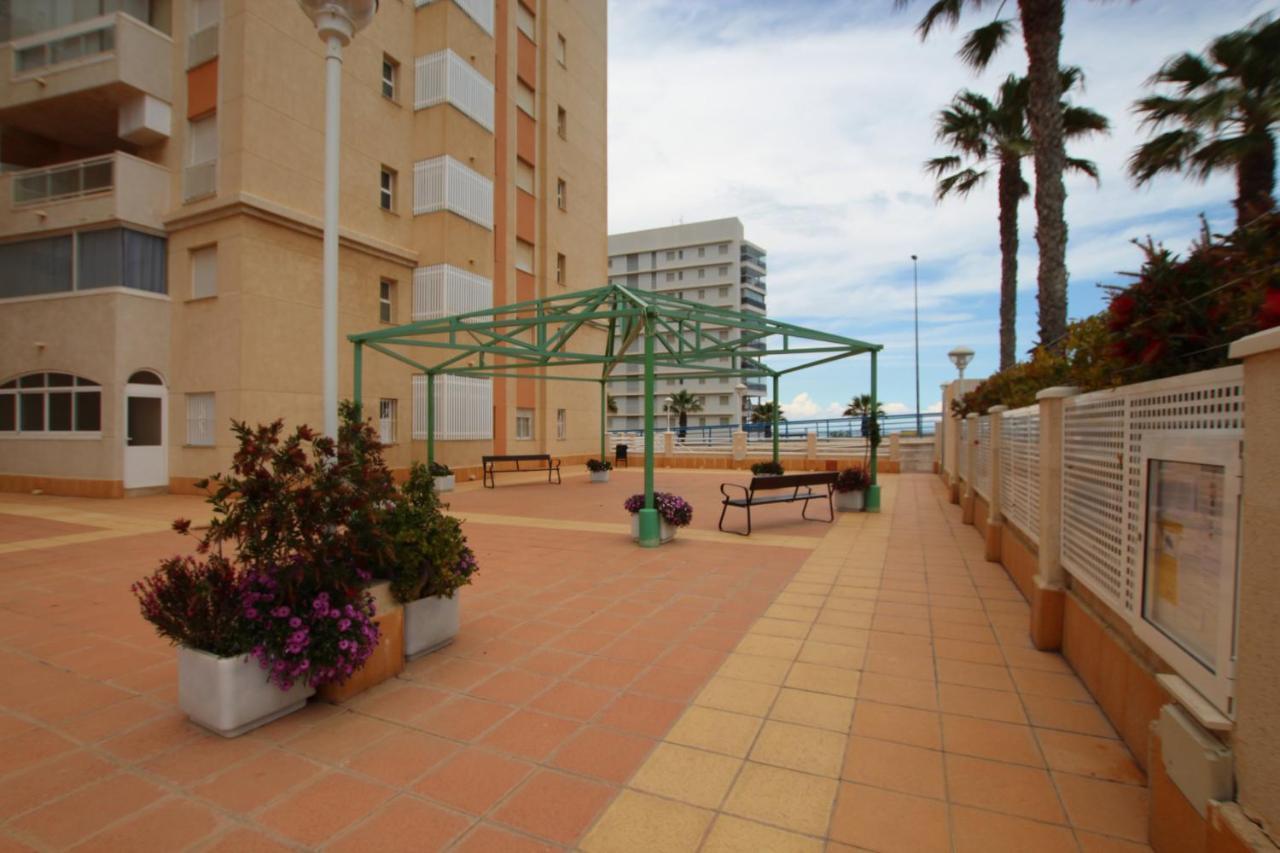 לה מנגה דל מר מנור Apartamento El Faro By Rental Ole מראה חיצוני תמונה